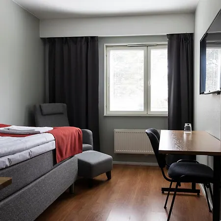 Hotel Strandnaes 3*