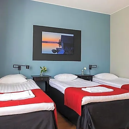 Strandnaes Hotel 3*