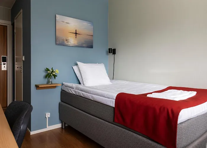 Strandnaes Hotel 3*