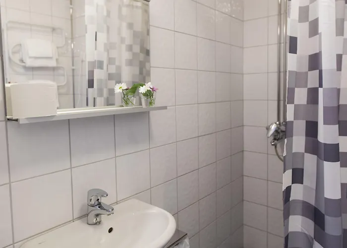 Hotell Strandnäs 3*