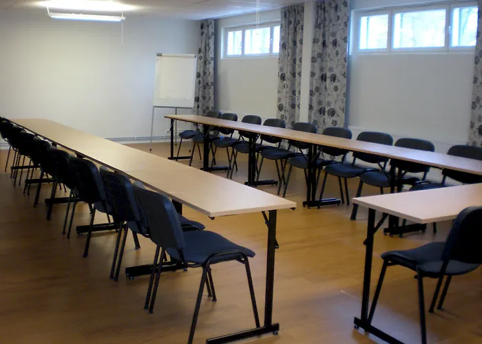 Hotell Strandnäs 3*